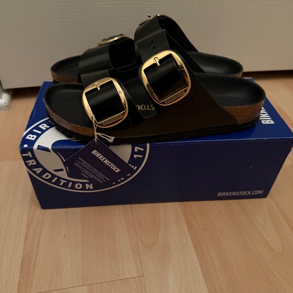 BRAND NEW BIRKENSTOCK